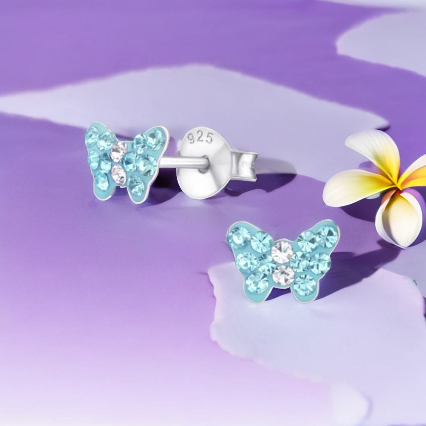 Kinderohrringe hellblauer Schmetterling 925 Silber aus Kristallen